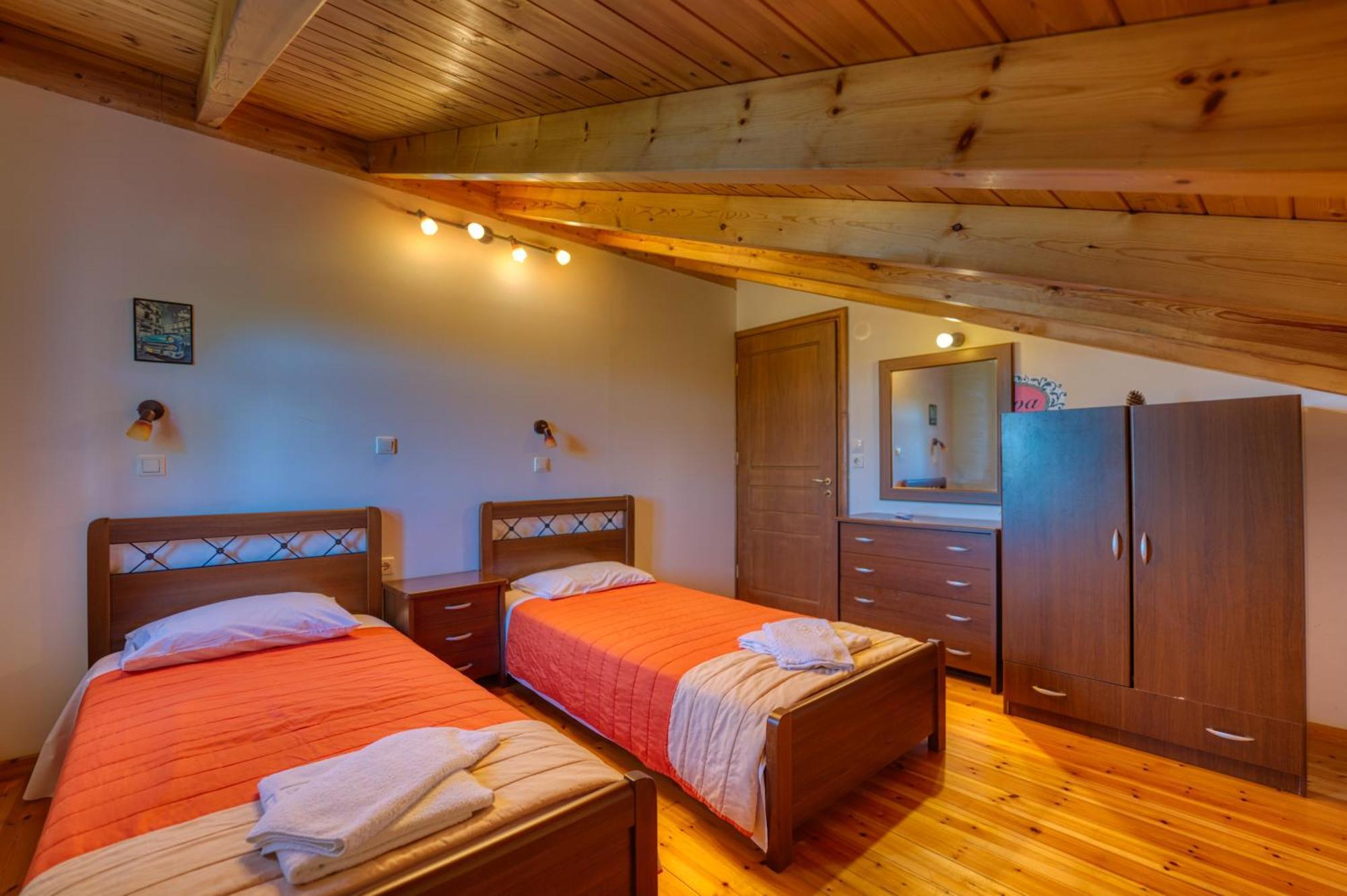 Stefanias Appartments Agios Matthaios  ภายนอก รูปภาพ