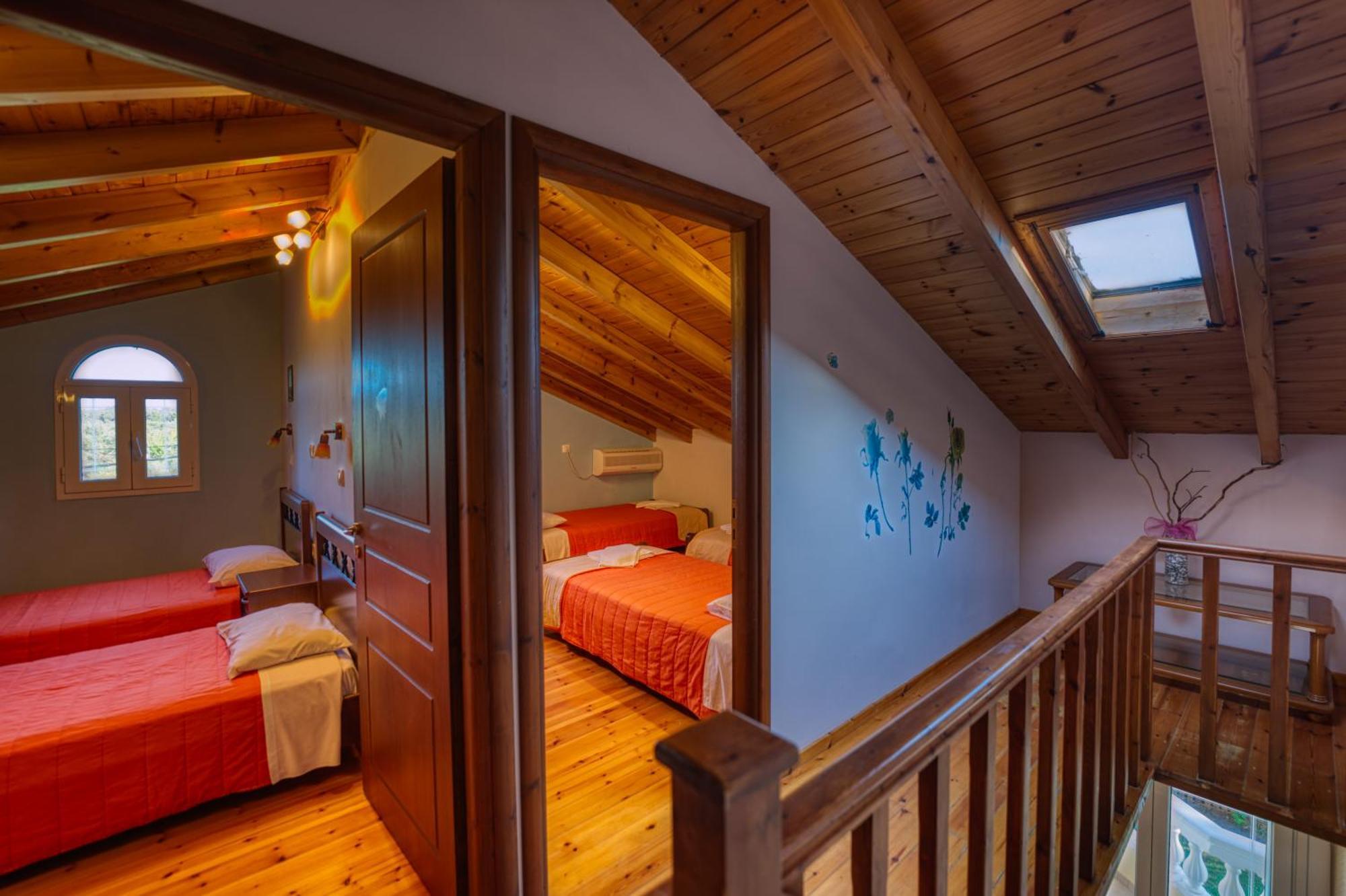Stefanias Appartments Agios Matthaios  ภายนอก รูปภาพ